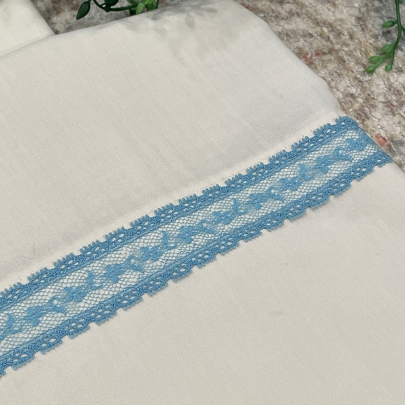 Vintage pillowcases - Picture 3 of 6